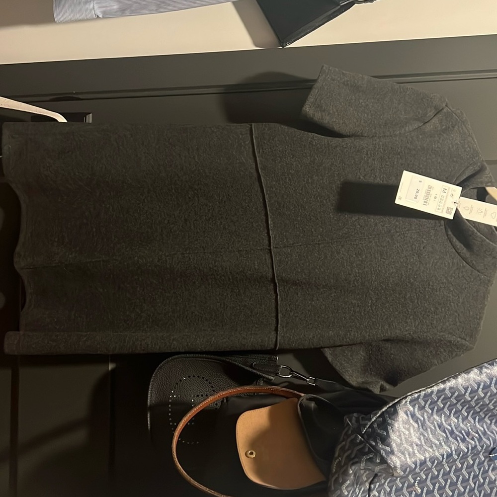 Casual Zara short sleeve gray dress